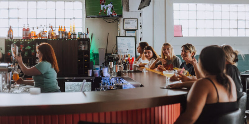Ludo’s Shuffleboard Bar